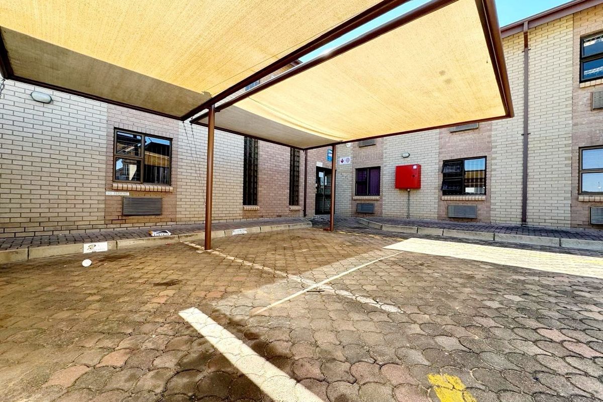 Office For Sale in Polokwane Central - Photo 2