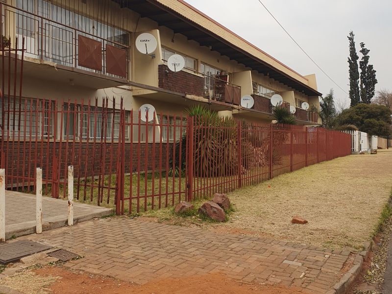 Commercial For Sale in Discovery - Photo 2