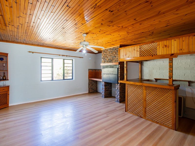 House For Sale in Dobson - Photo 8