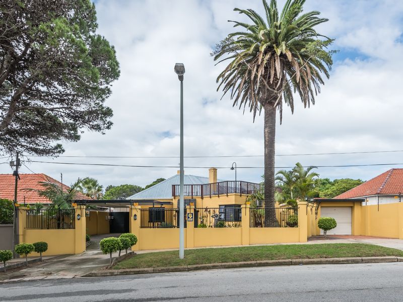 House For Sale in Mount Croix - Photo 2