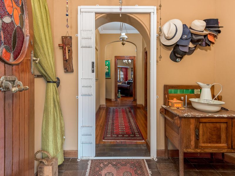 House For Sale in Mount Croix - Photo 8