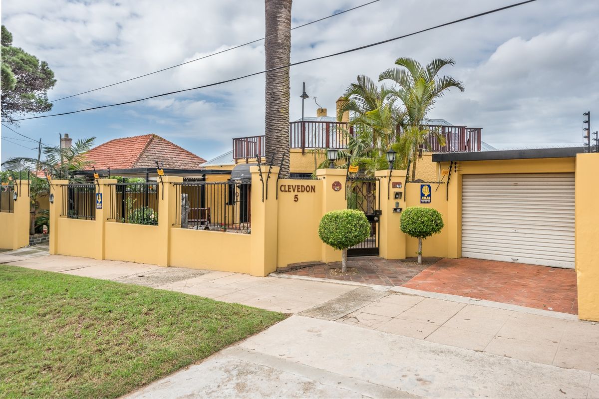 House For Sale in Mount Croix - Photo 3