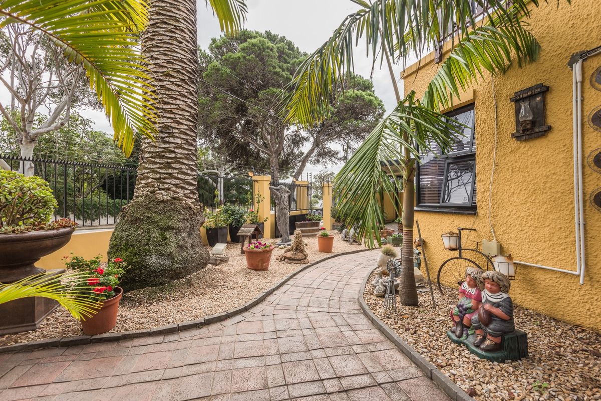 House For Sale in Mount Croix - Photo 4