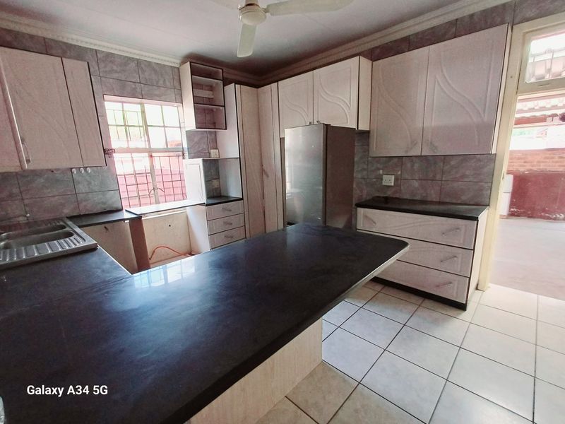 House For Sale in Modimolle Central - Photo 6