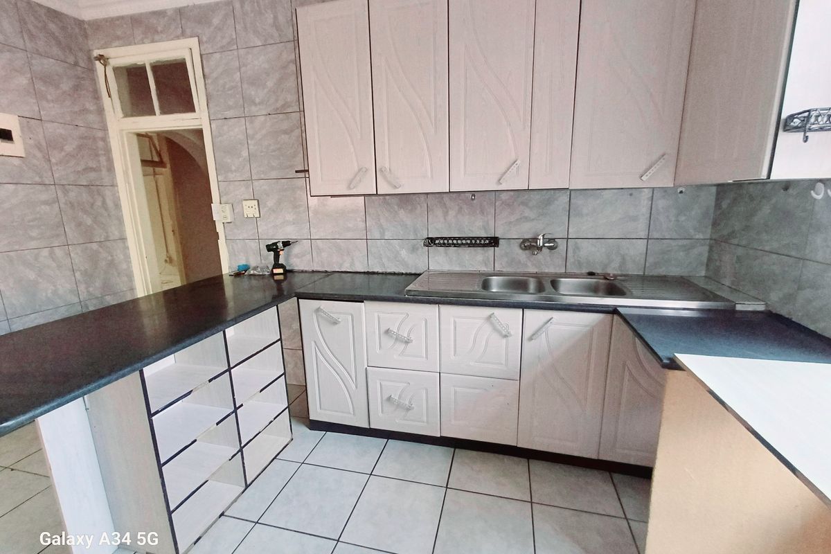 House For Sale in Modimolle Central - Photo 4