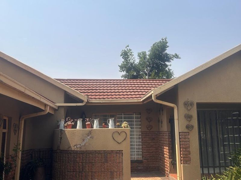 House For Sale in Welgelegen - Photo 4