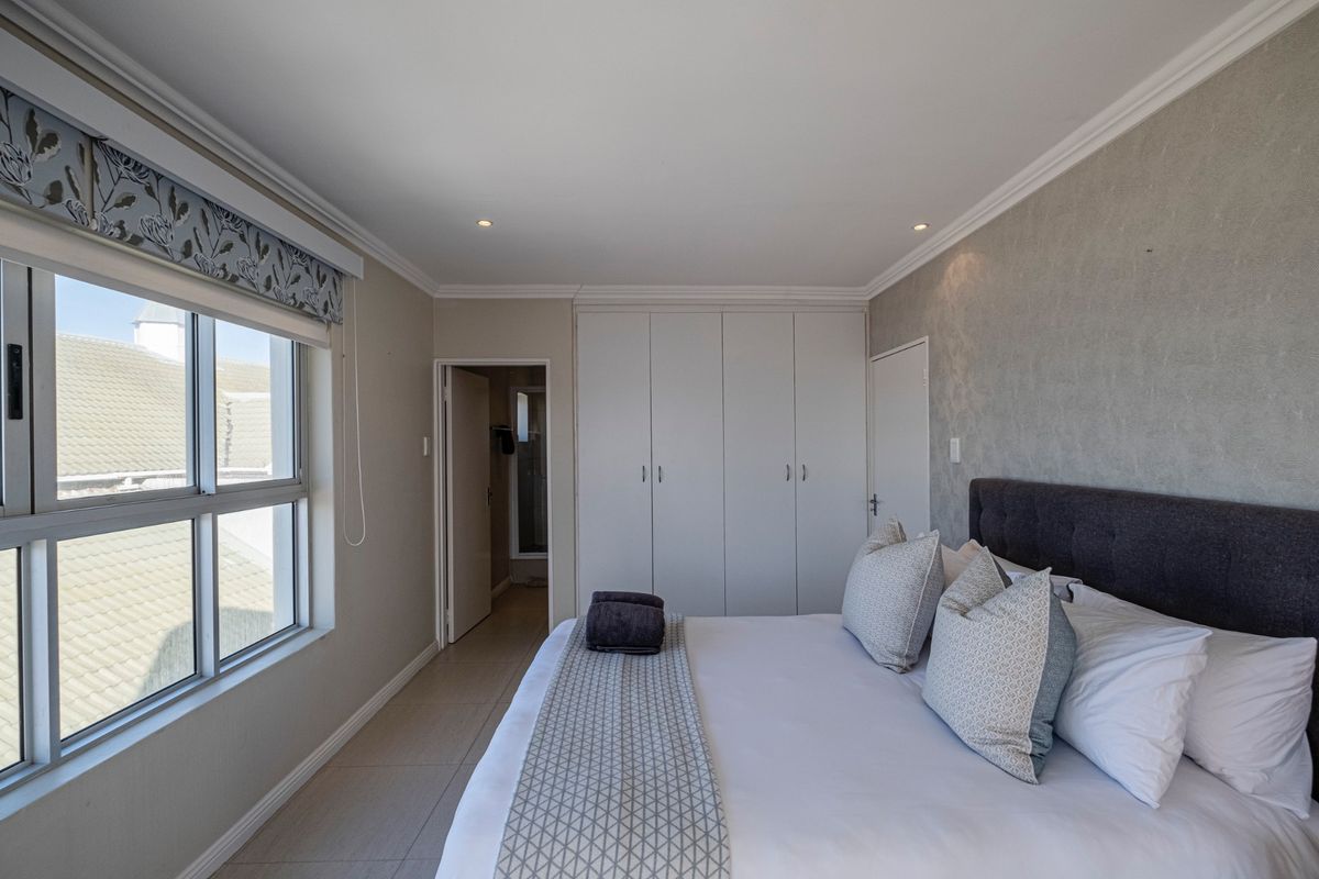 Apartment For Sale in Summerstrand - Photo 4