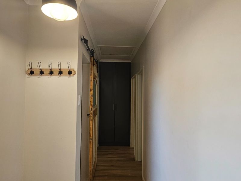 Townhouse To Rent in South End - Photo 10