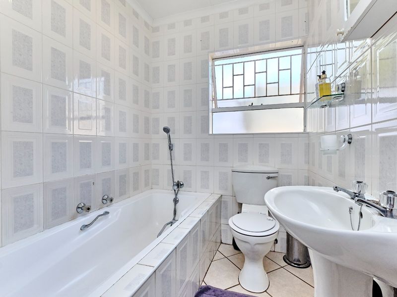 Townhouse For Sale in Little Falls - Photo 10