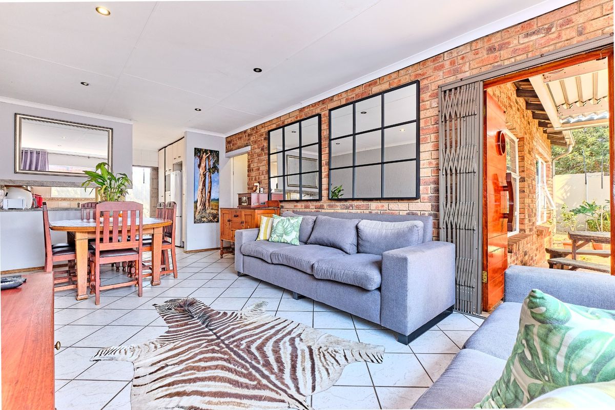 Townhouse For Sale in Little Falls - Photo 2