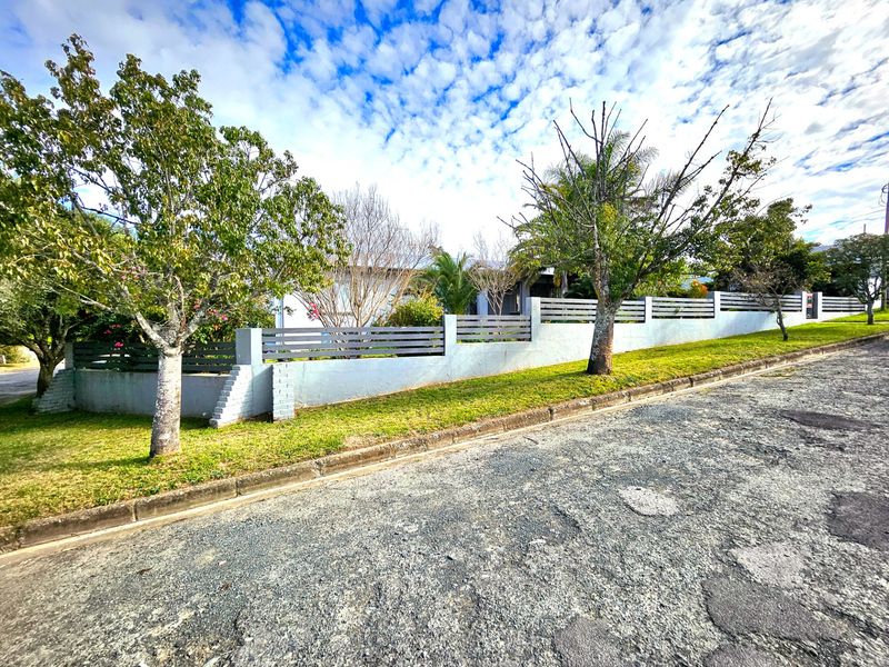 House For Sale in Somerset East Central - Photo 10