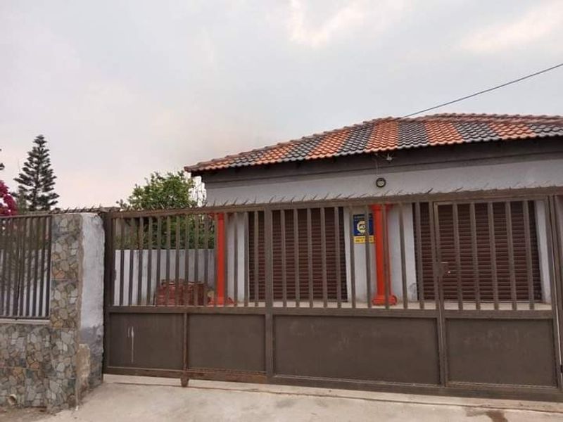 House For Sale in Seshego - Photo 3