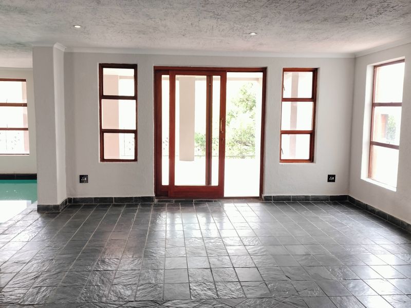 House For Sale in Rangeview - Photo 9