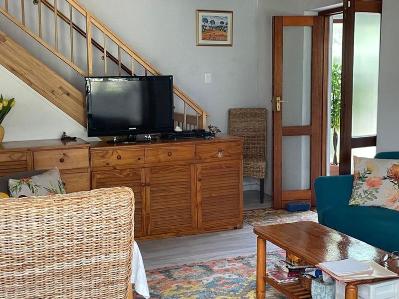 House For Sale in Kingfisher Creek - Photo 6