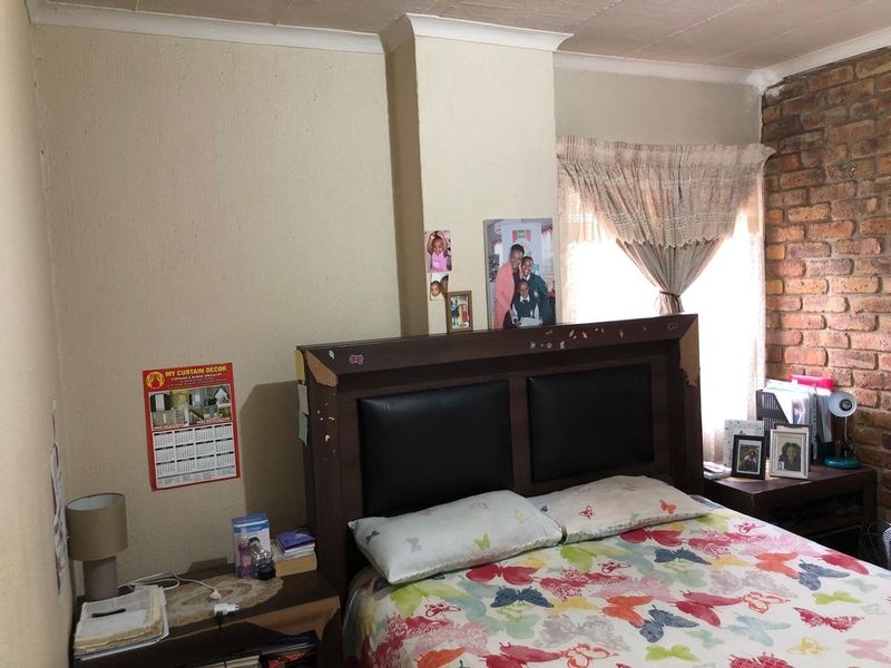 Apartment For Sale in Pretoria West - Photo 3