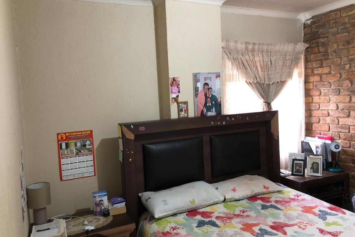 Apartment For Sale in Pretoria West - Photo 3