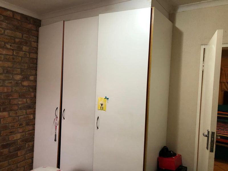 Apartment For Sale in Pretoria West - Photo 5