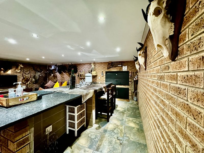 House For Sale in Kinross - Photo 9