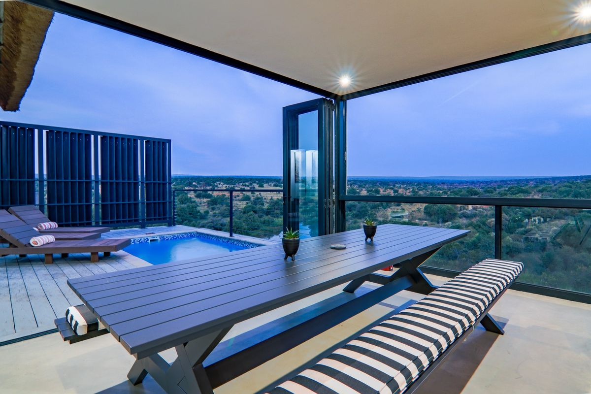 House For Sale in Mabalingwe Nature Reserve - Photo 2