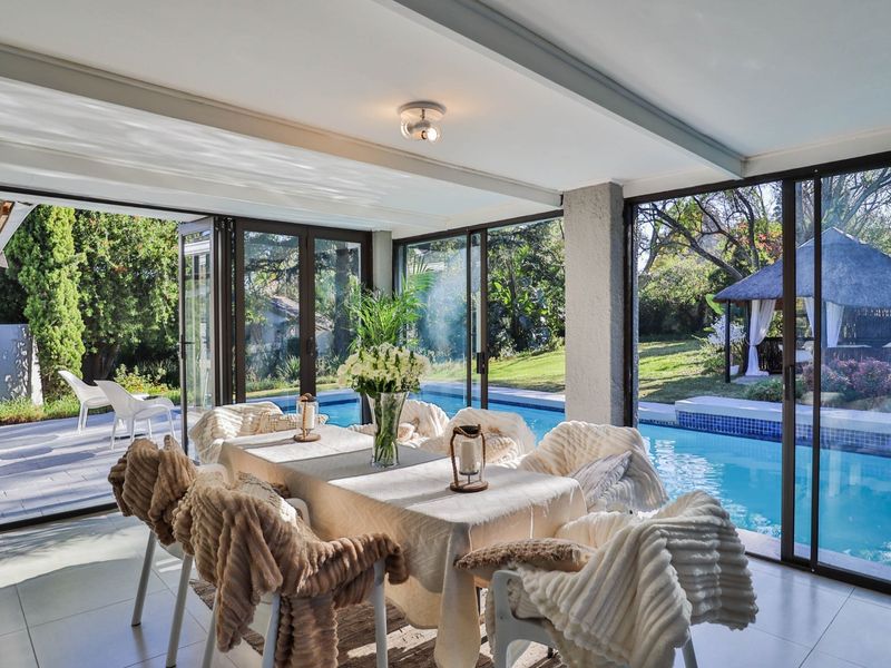 House For Sale in Bryanston - Photo 2