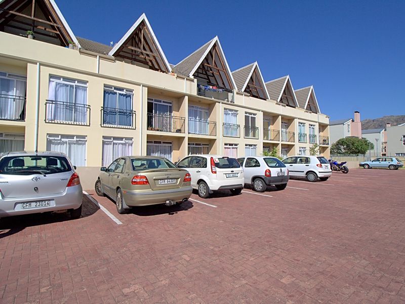 Apartment For Sale in Whispering Pines - Photo 4