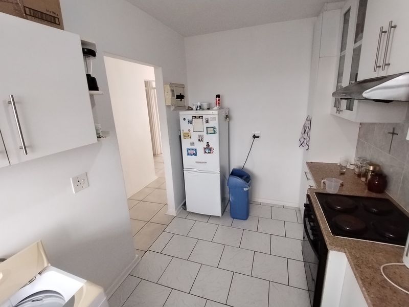 Apartment For Sale in Humewood - Photo 8