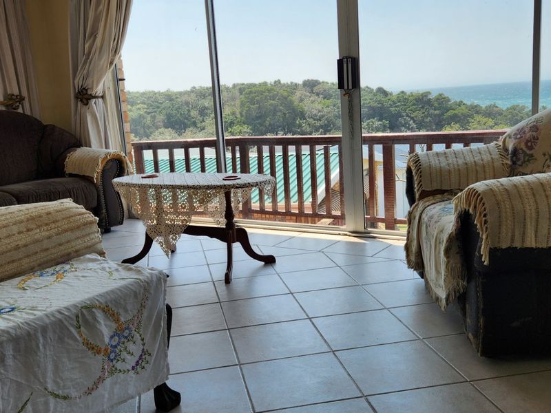 House For Sale in Cintsa West - Photo 9