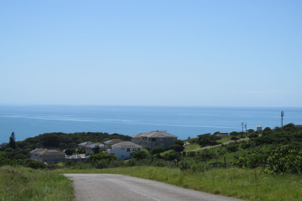 House For Sale in Cintsa West - Photo 2