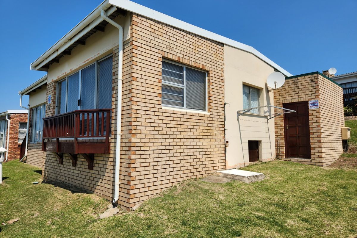 House For Sale in Cintsa West - Photo 5