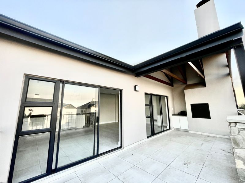 Apartment For Sale in The Polofields - Photo 7