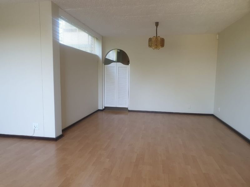 Apartment For Sale in Kilner Park - Photo 10