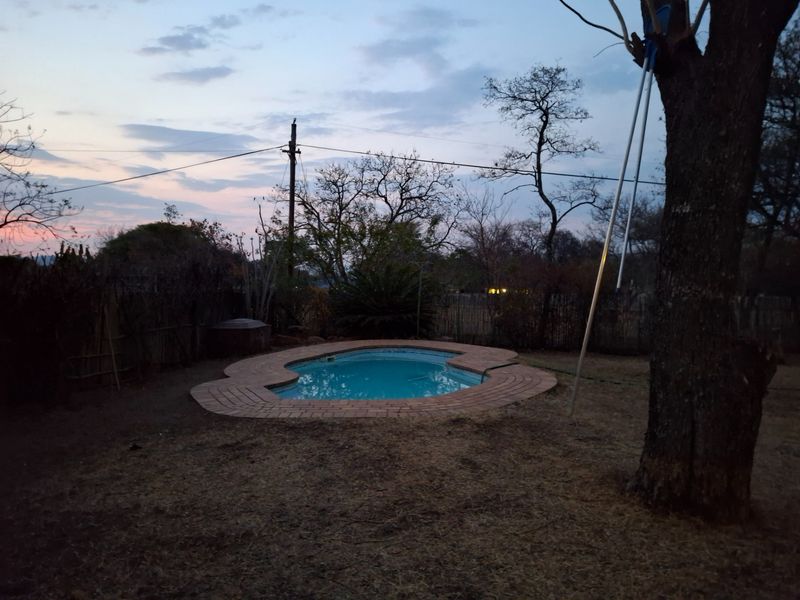 House For Sale in Rooiberg - Photo 9