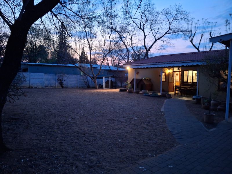 House For Sale in Rooiberg - Photo 5