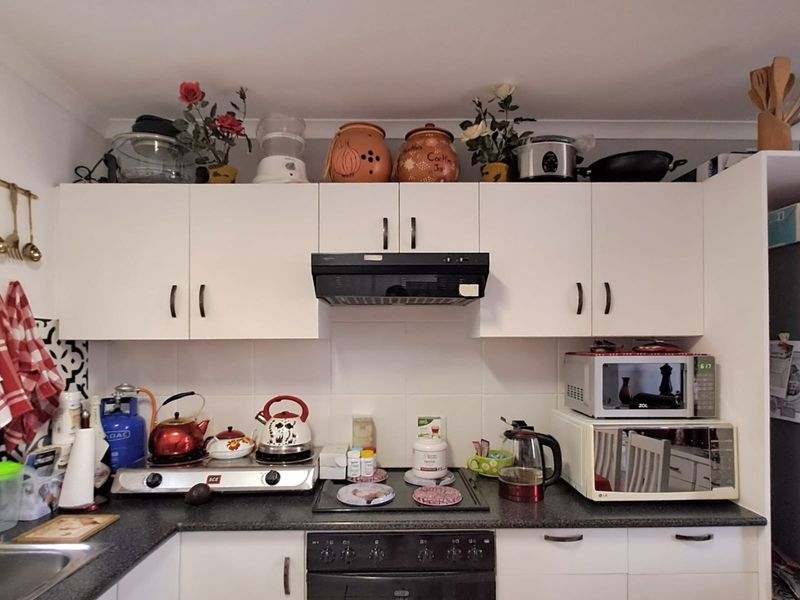 Townhouse For Sale in George South - Photo 2