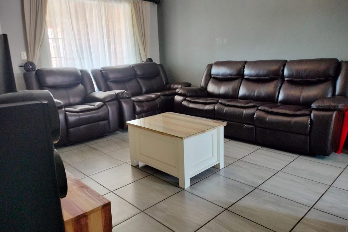 Apartment For Sale in Erand Gardens - Photo 4