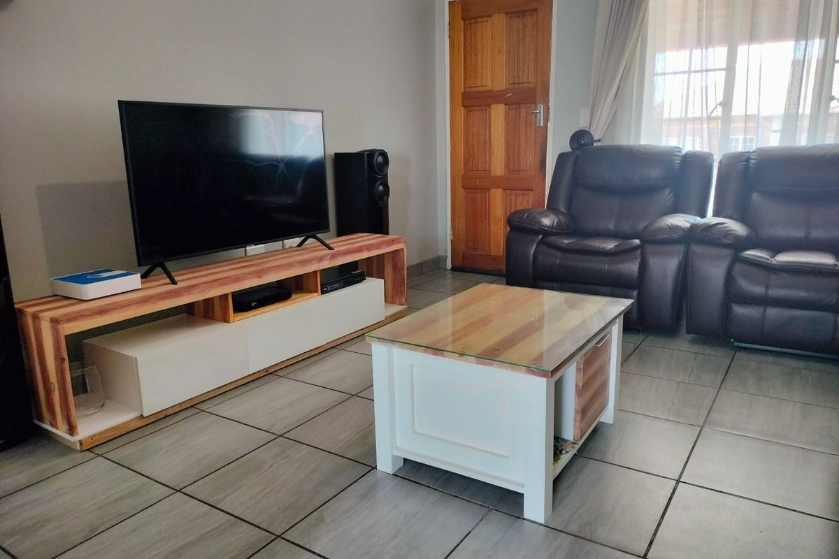 Apartment For Sale in Erand Gardens - Photo 3