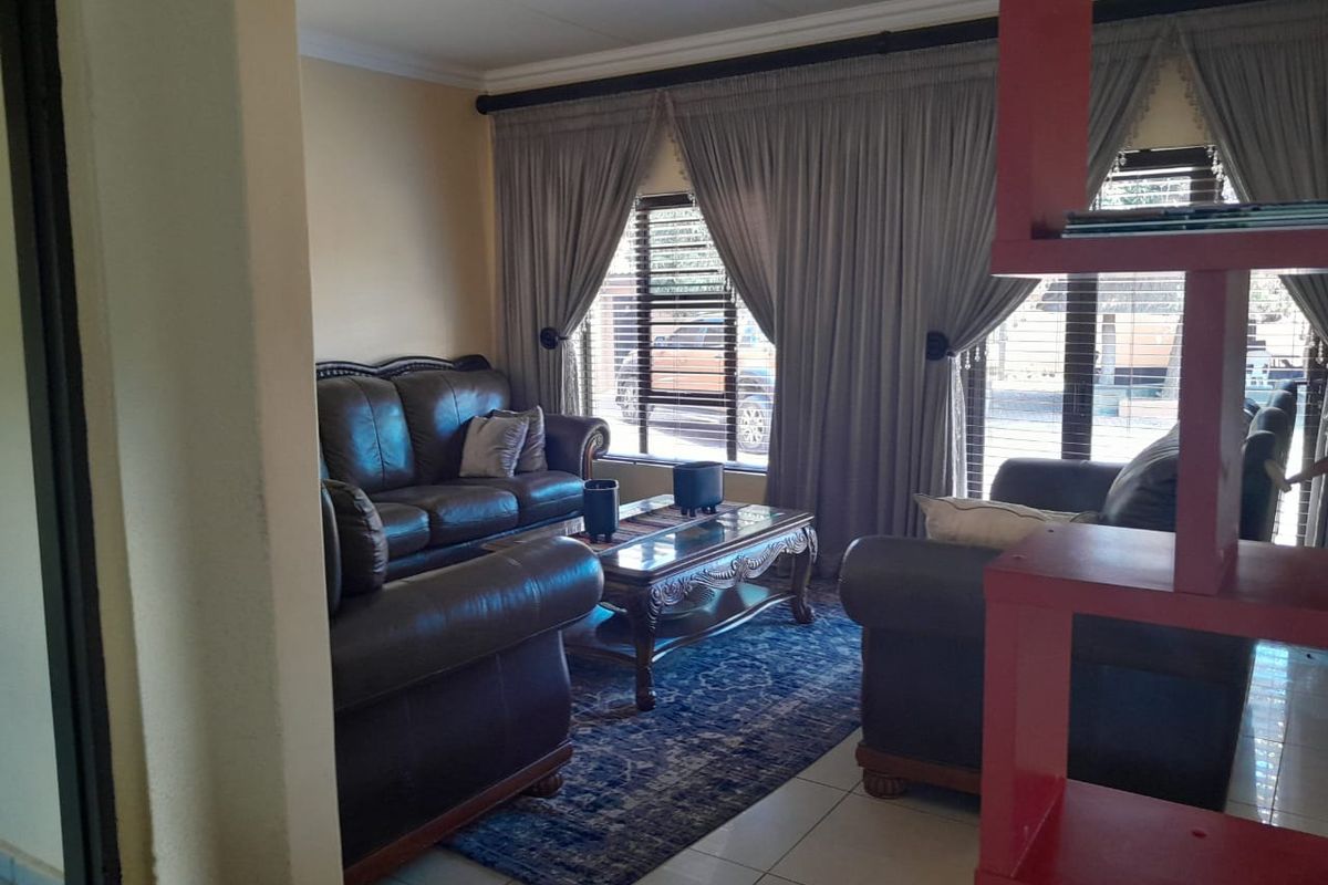 House For Sale in Phalaborwa Central - Photo 5