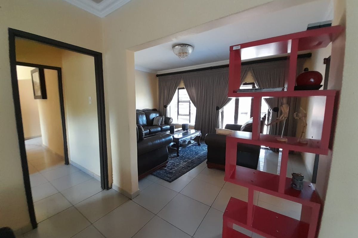 House For Sale in Phalaborwa Central - Photo 3