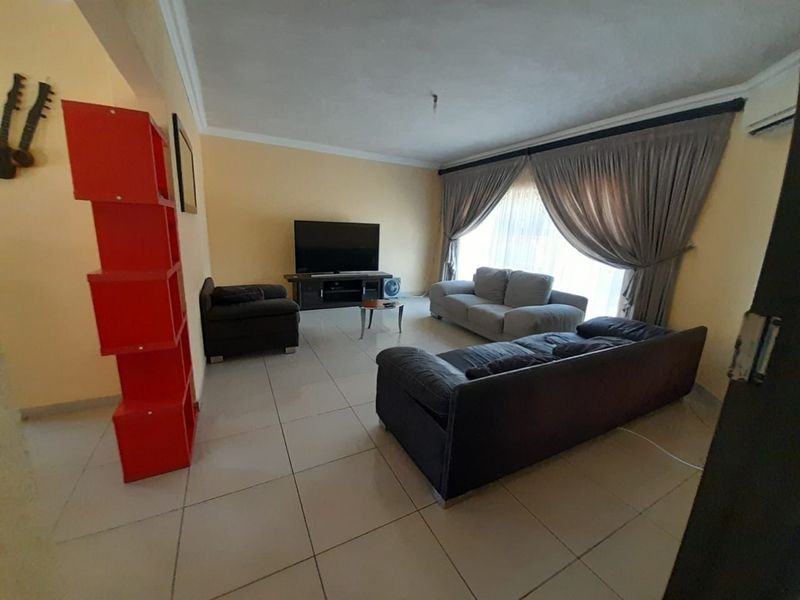 House For Sale in Phalaborwa Central - Photo 6