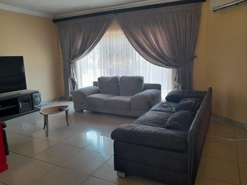 House For Sale in Phalaborwa Central - Photo 8