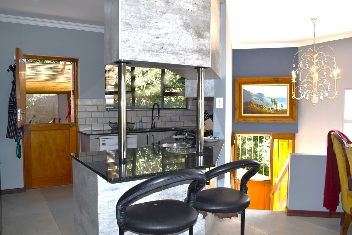 House For Sale in Villiersdorp Central - Photo 5