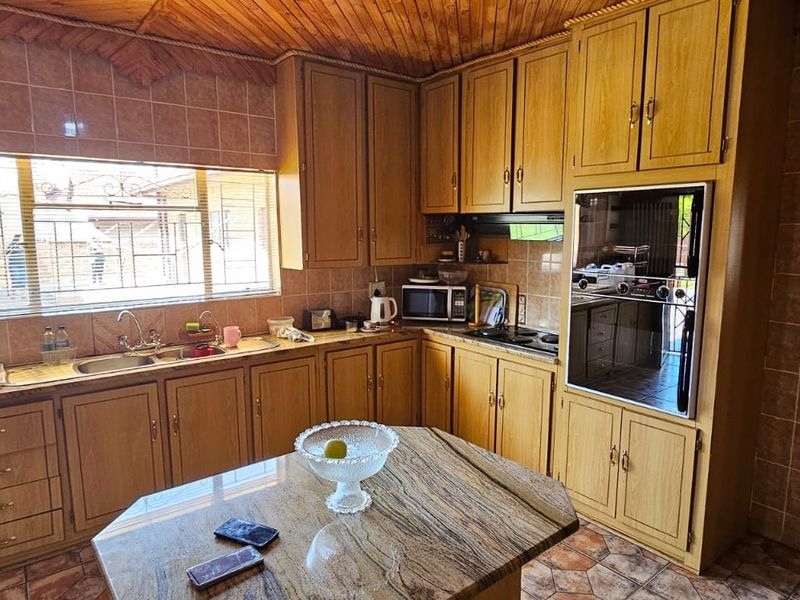 House For Sale in Carters Glen - Photo 8