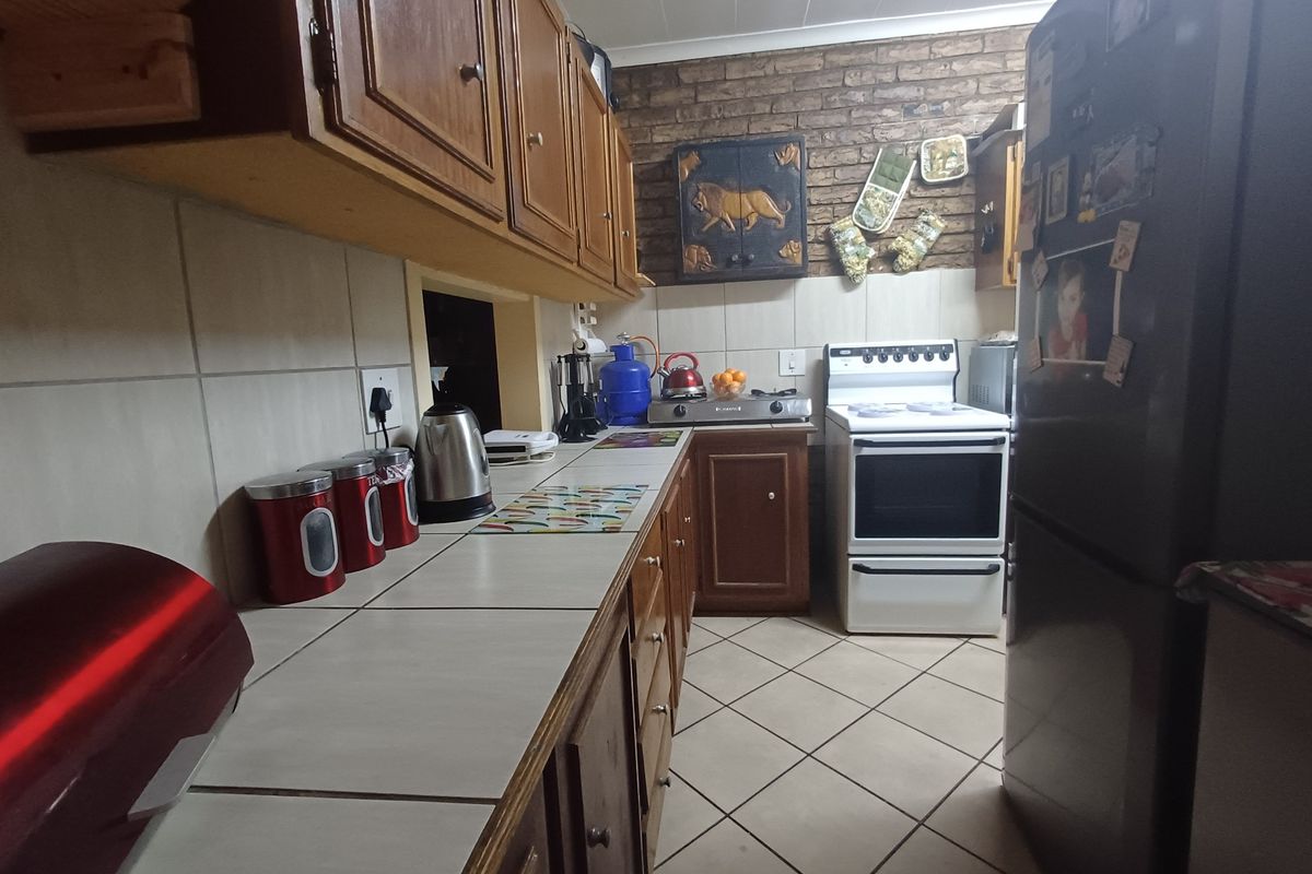 Townhouse For Sale in Neserhof - Photo 3