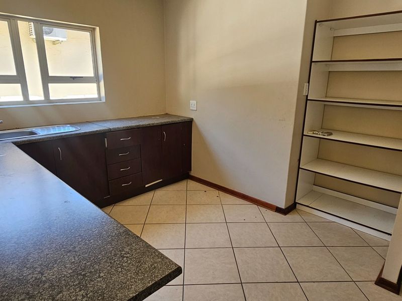 House For Sale in Belgravia - Photo 7