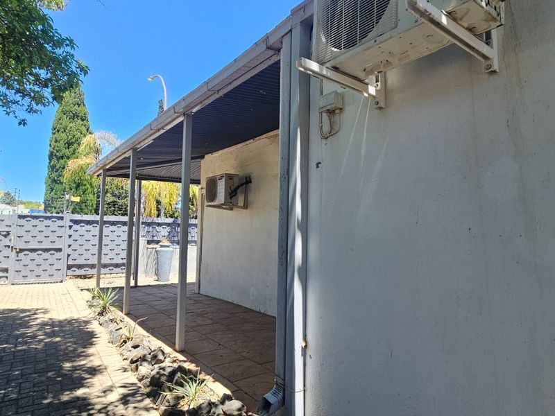 House For Sale in Belgravia - Photo 3