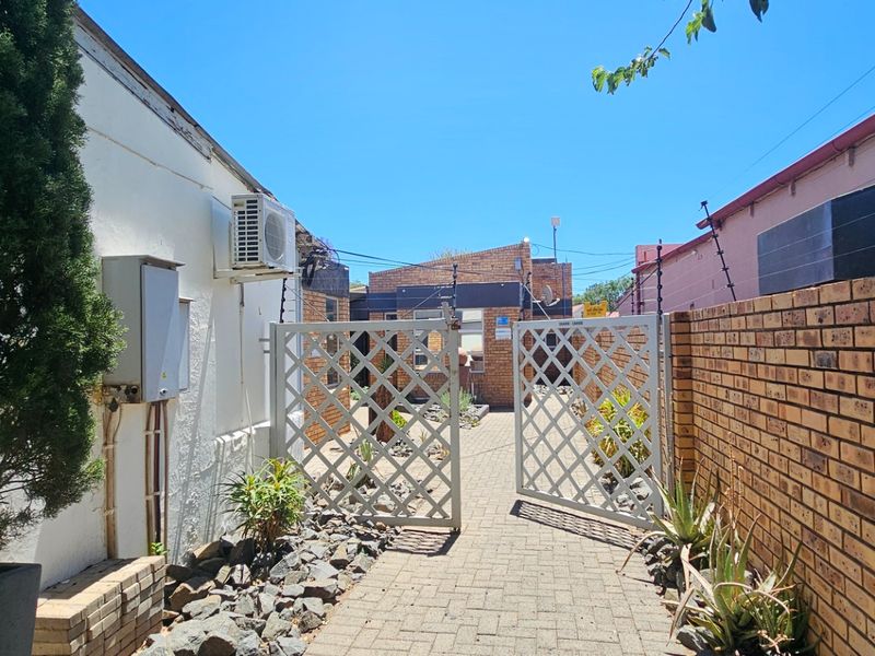 House For Sale in Belgravia - Photo 4