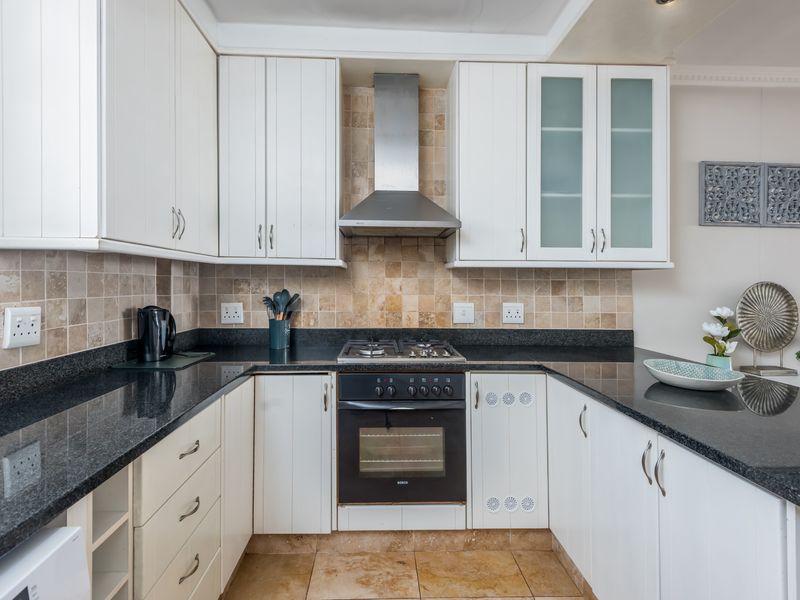 Apartment For Sale in Summerstrand - Photo 5