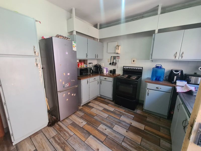 Apartment For Sale in Belgravia - Photo 2