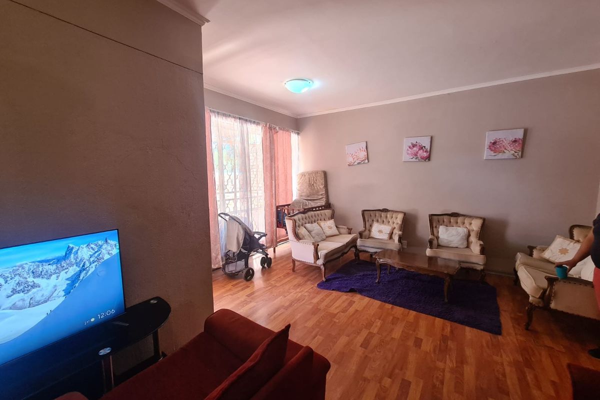 Apartment For Sale in Belgravia - Photo 4