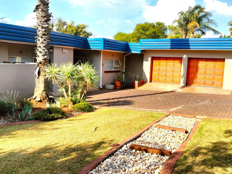 House For Sale in Rant En Dal - Photo 2